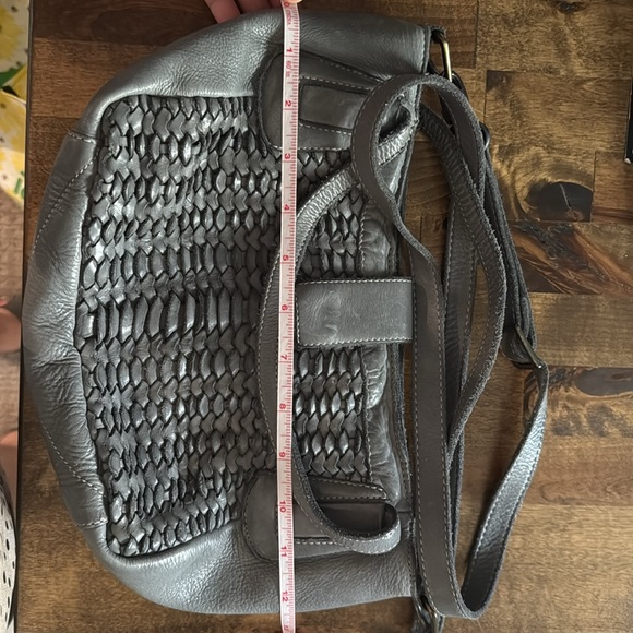 Sundance- Gray Woven Leather Handbag - Picture 7 of 7